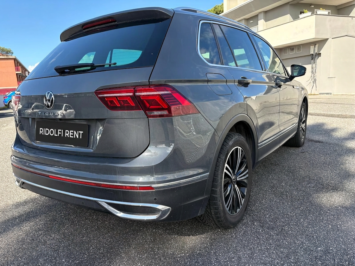 Volkswagen Tiguan 2.0 TDI Elegance 150 CV DSG 5