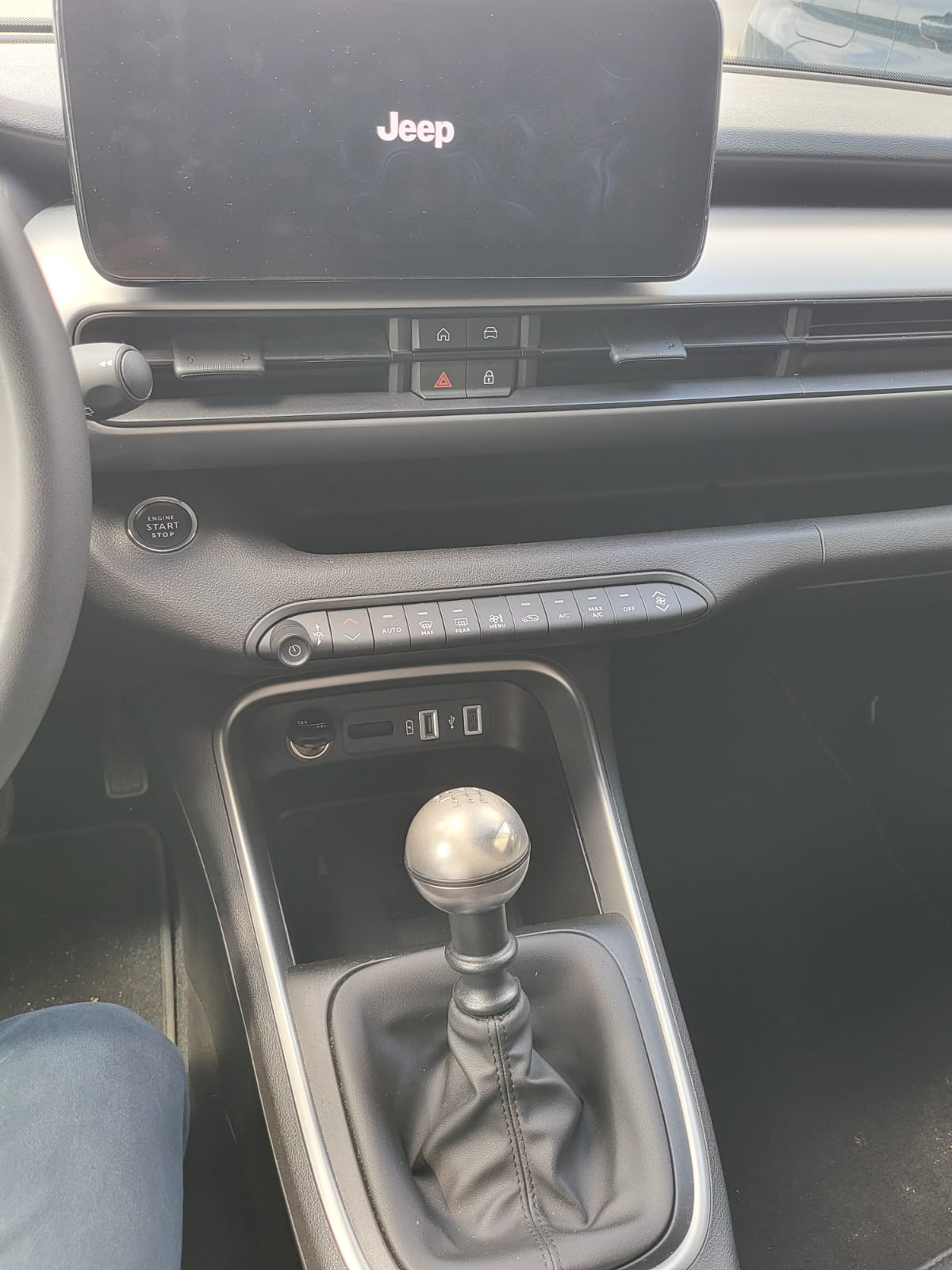 Jeep Avenger 1.2 Turbo 100 CV Altitude 8