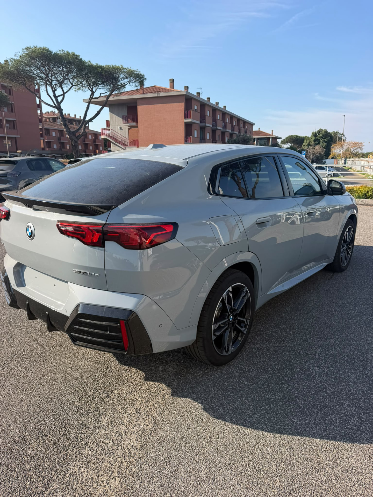 BMW X2 sDrive18d M Sport - Tetto Panorama 2