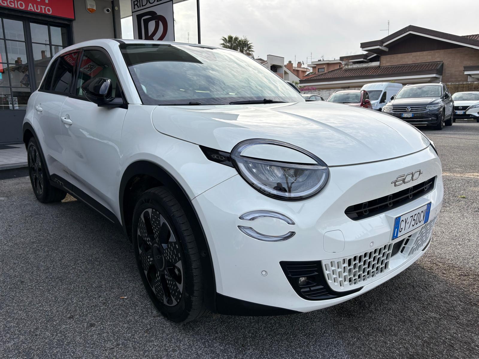 Fiat 600 Hybrid La Prima 110 CV Automatica 3