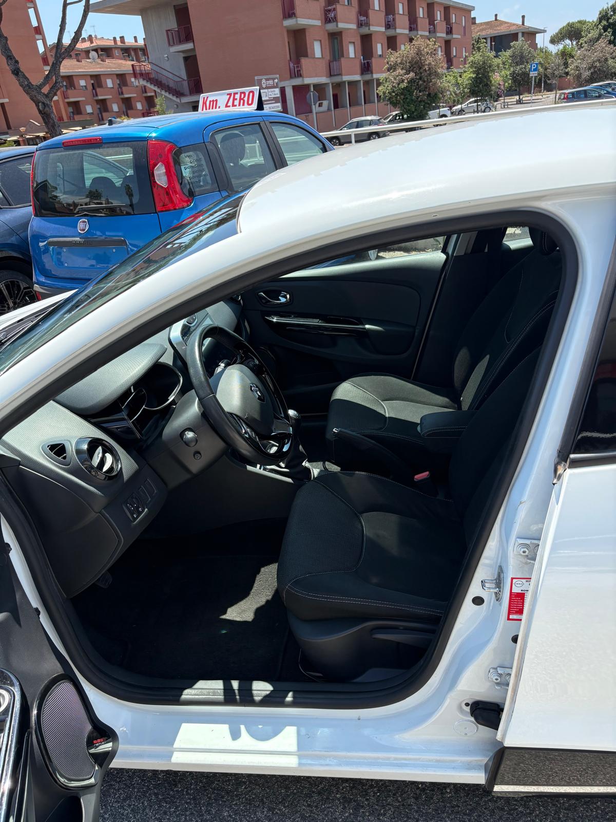 Renault Clio 1.2 Benzina 5 Porte 9