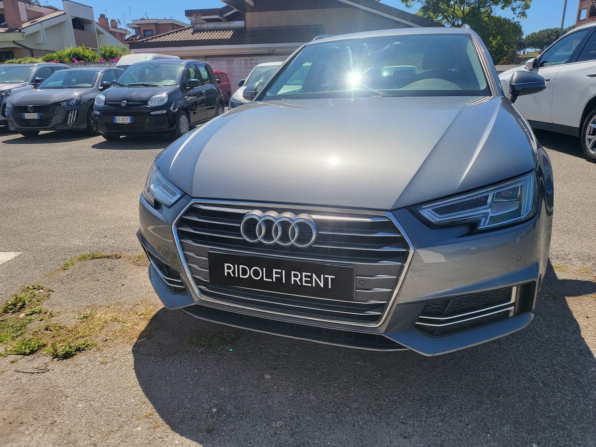 Audi A4 Avant S Line 2