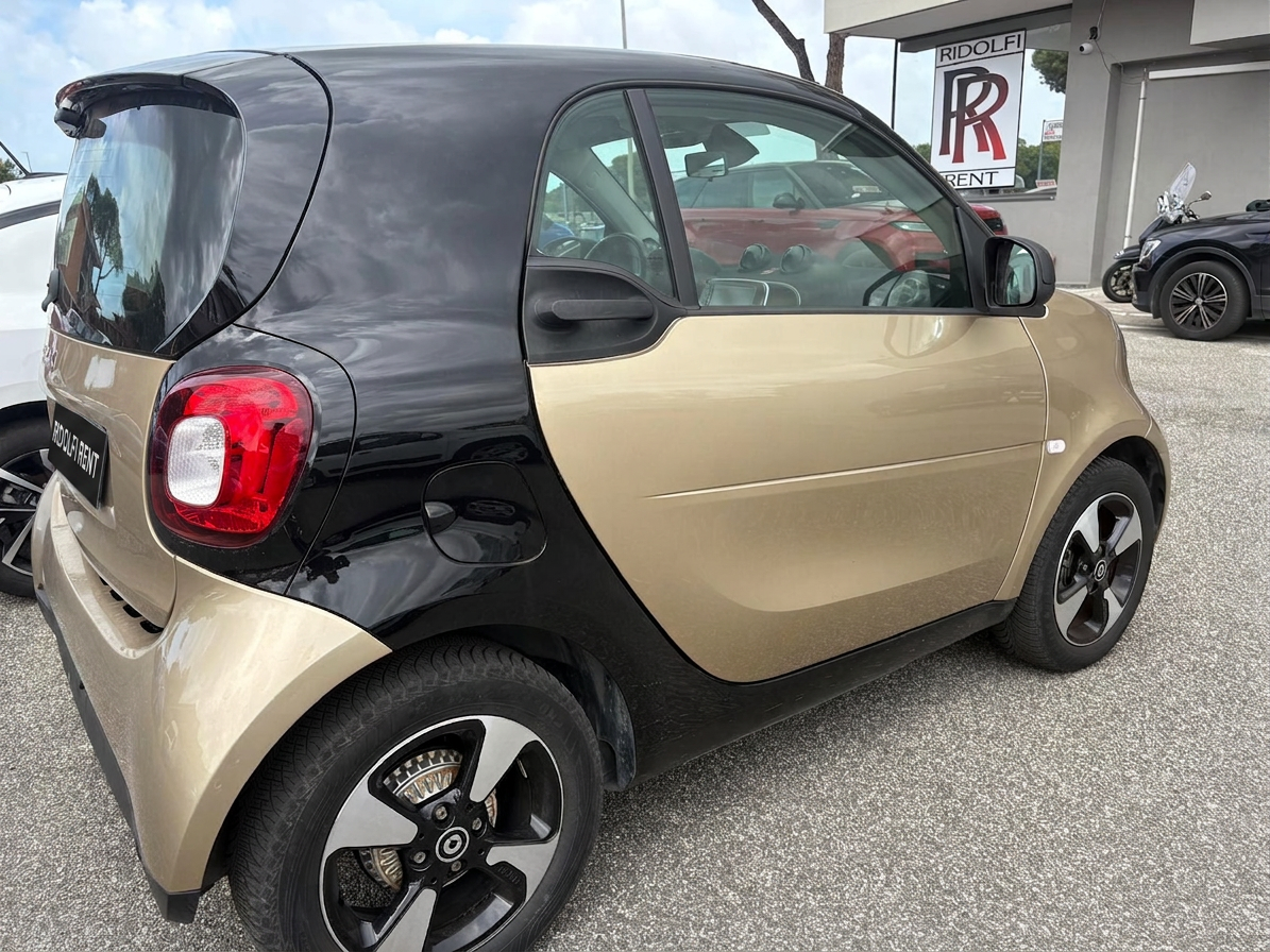 Smart Fortwo EQ Passion Full Electric 56 CV 3