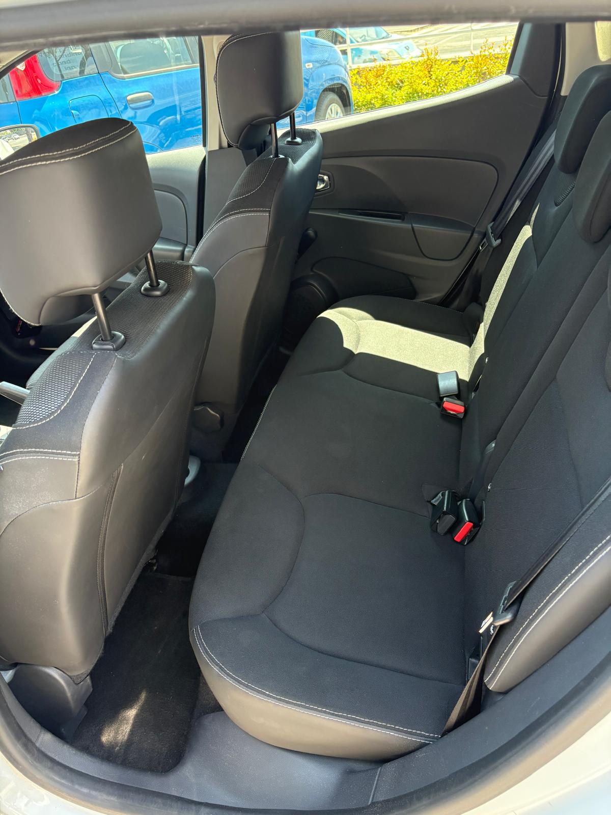 Renault Clio 1.2 Benzina 5 Porte 10