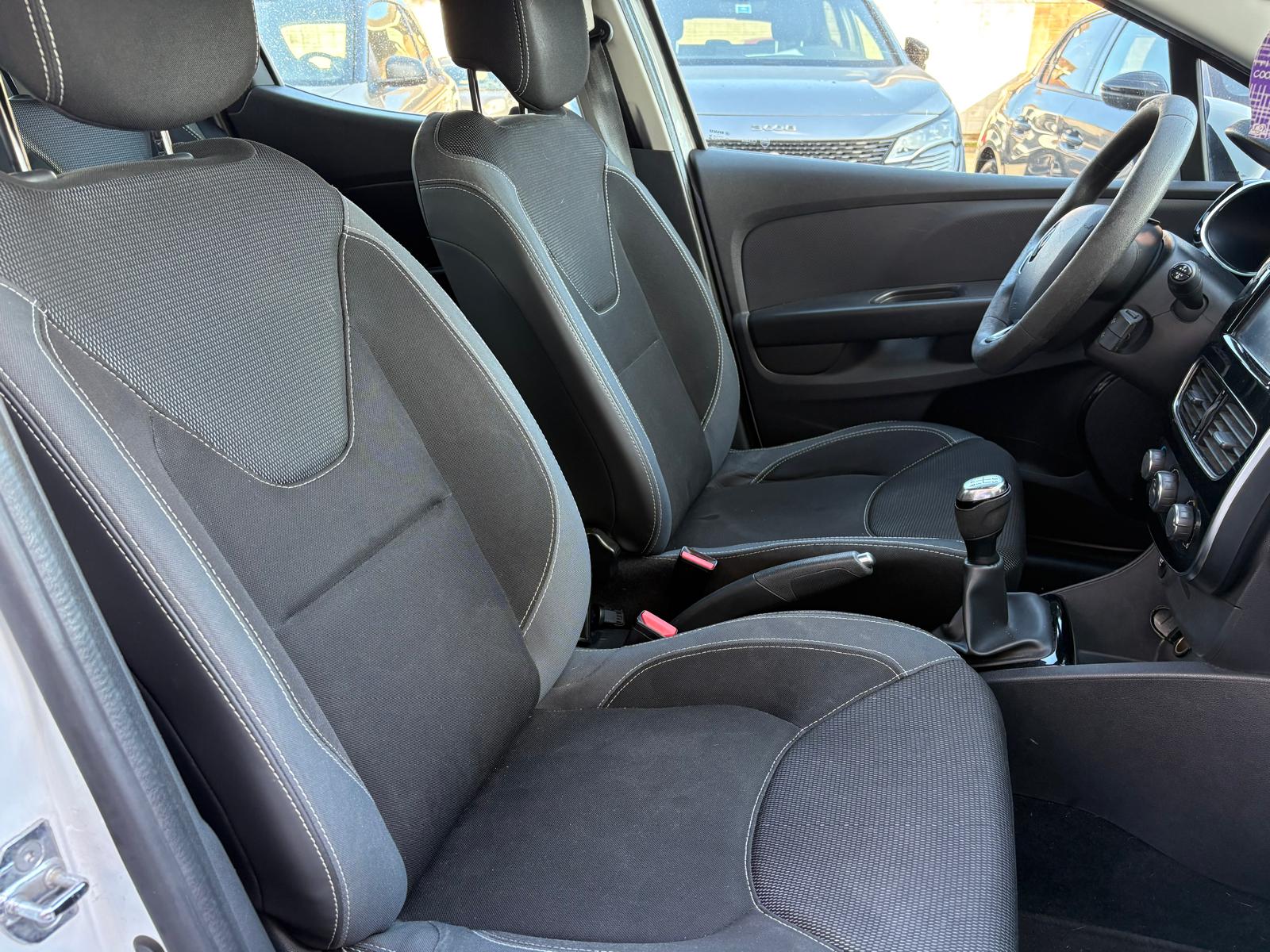 Renault Clio 1.2 75 CV 5 Porte Life 9